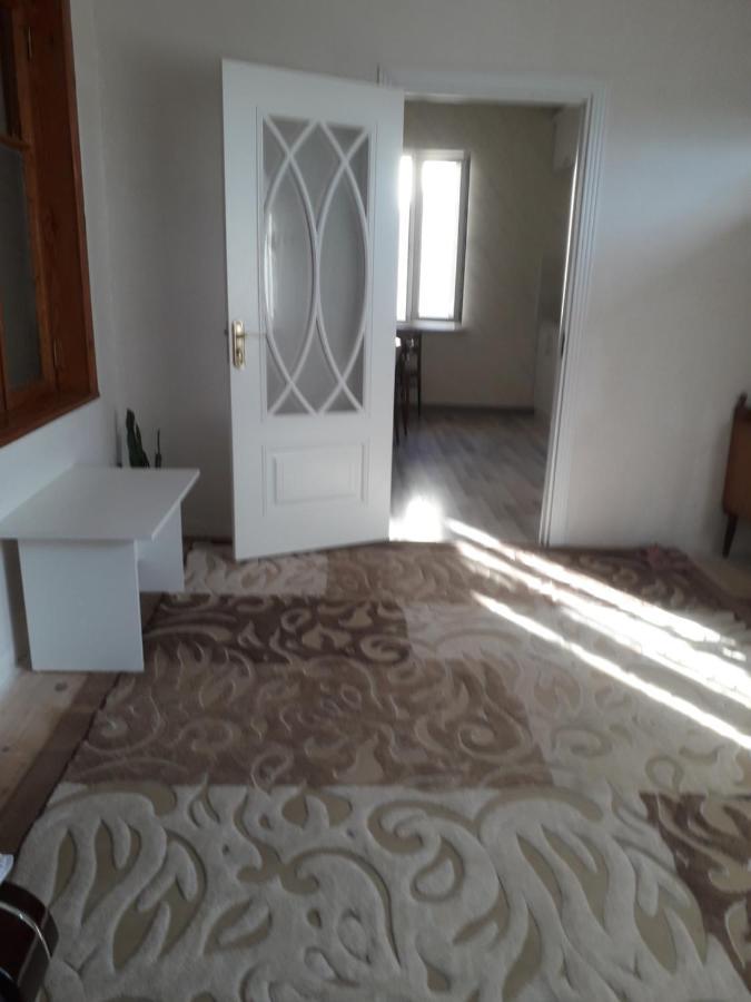 Apartment At Narimanov 151 Ganja Exterior photo